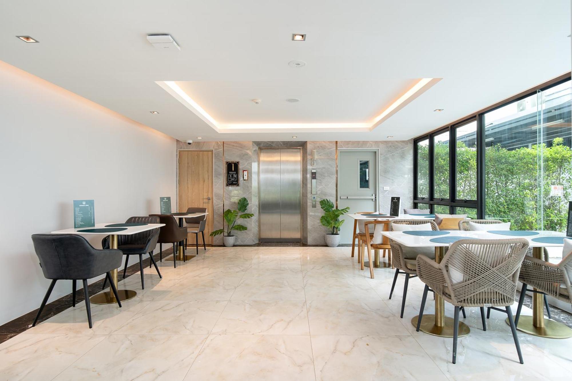 Crystal Srivaree Suvarnabhumi Hotel Ban Khlong Bang Krathiam ภายนอก รูปภาพ