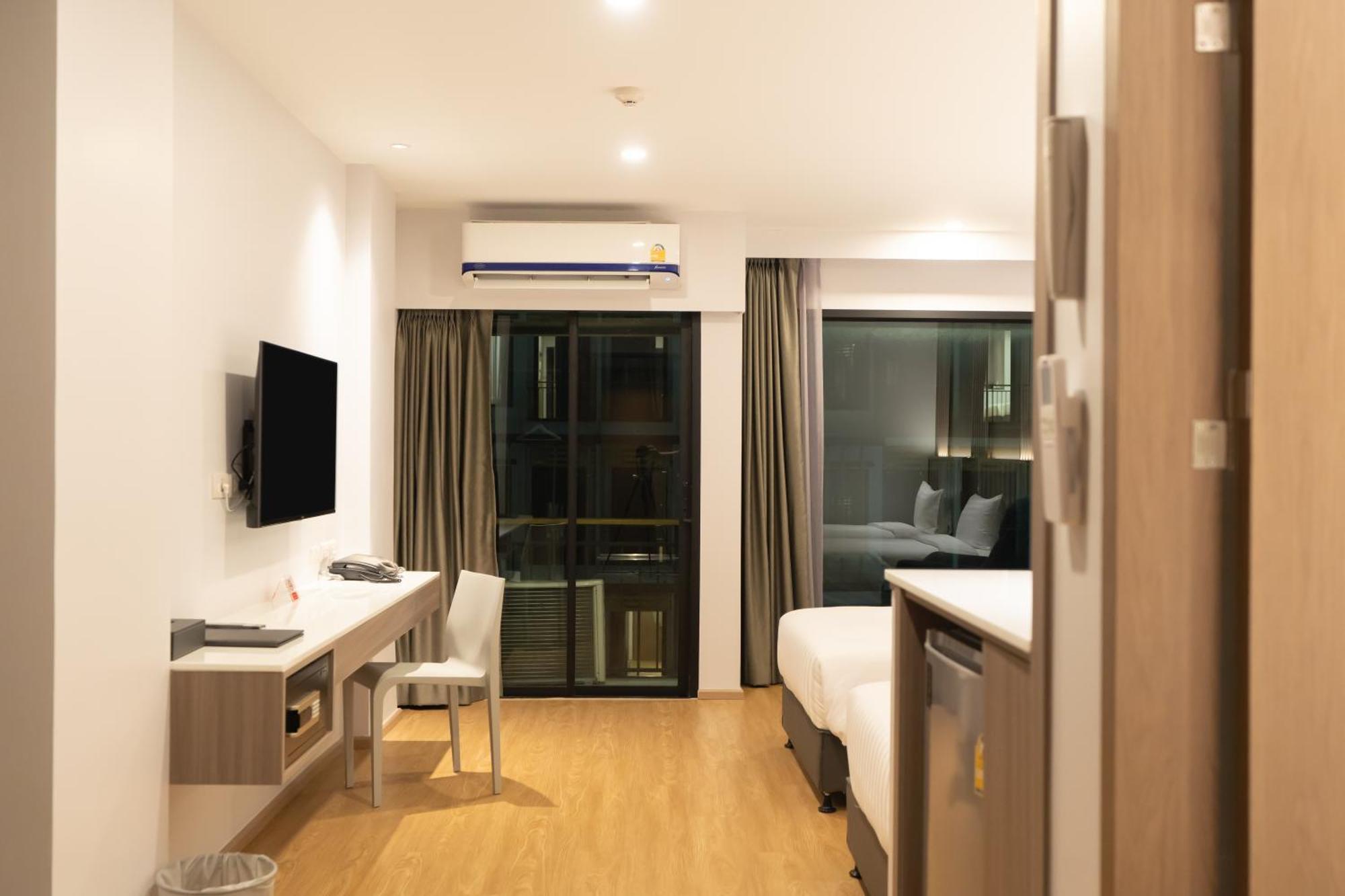 Crystal Srivaree Suvarnabhumi Hotel Ban Khlong Bang Krathiam ภายนอก รูปภาพ