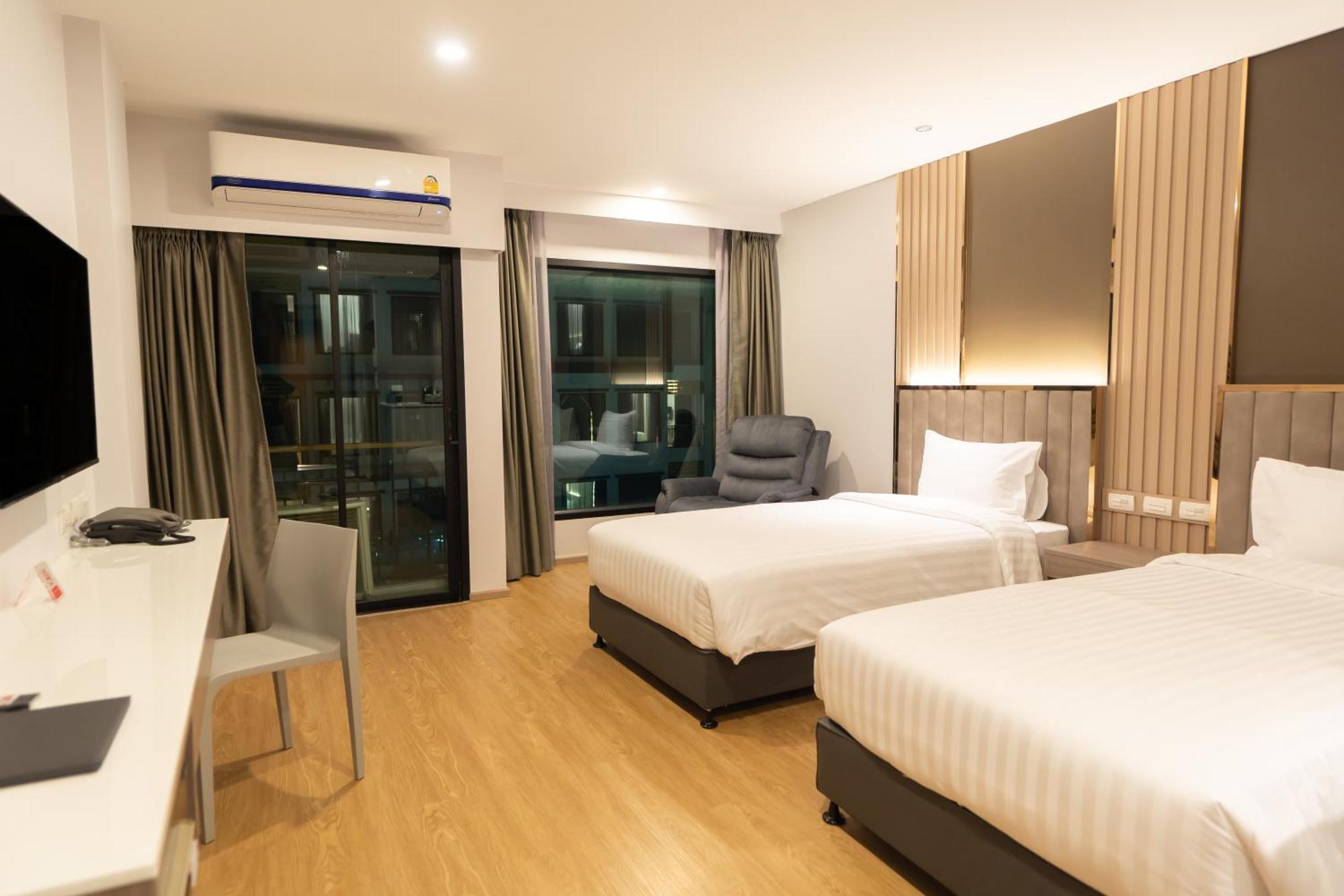 Crystal Srivaree Suvarnabhumi Hotel Ban Khlong Bang Krathiam ภายนอก รูปภาพ